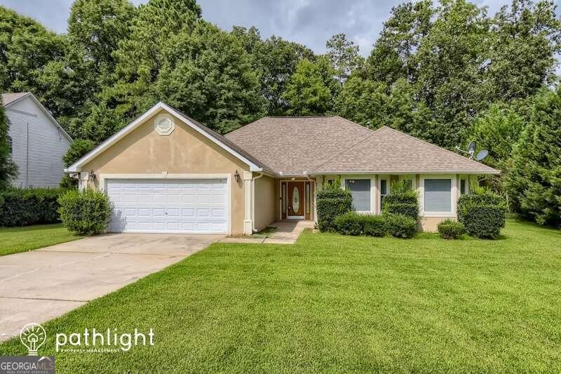 Primary Photo - 105 Arbor Cove Way