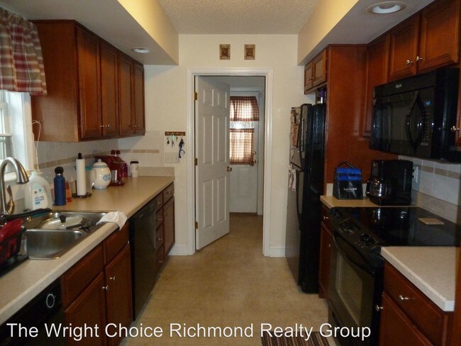 Building Photo - 3 br, 2 bath House - 2811 Milhorn St