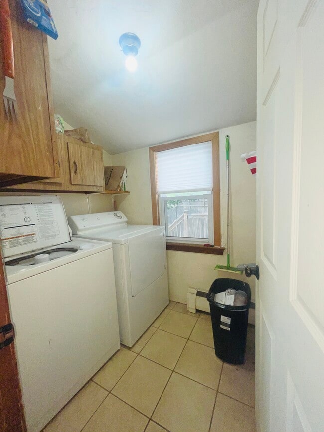 Photo - 29 Old Market St House