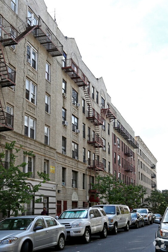 Primary Photo - 652-660 W 160th St