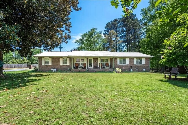 Building Photo - Room in Single Family Home on Morgan Rd