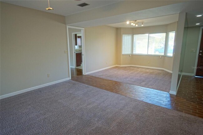 Building Photo - 10411 Butia Pl