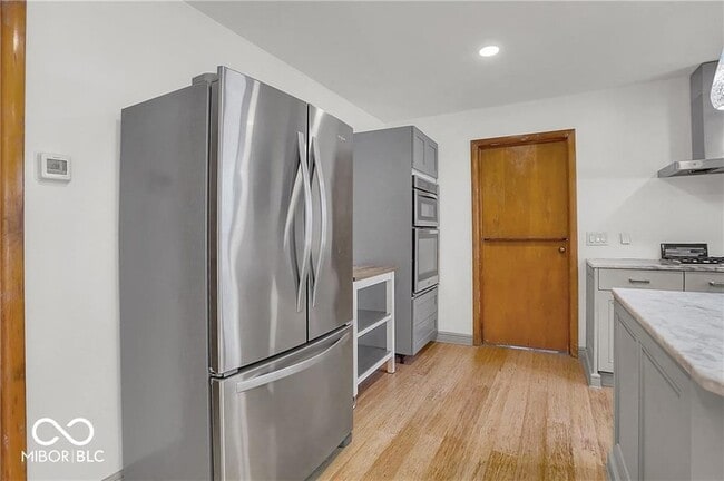 Foto del edificio - 760 W Pine St