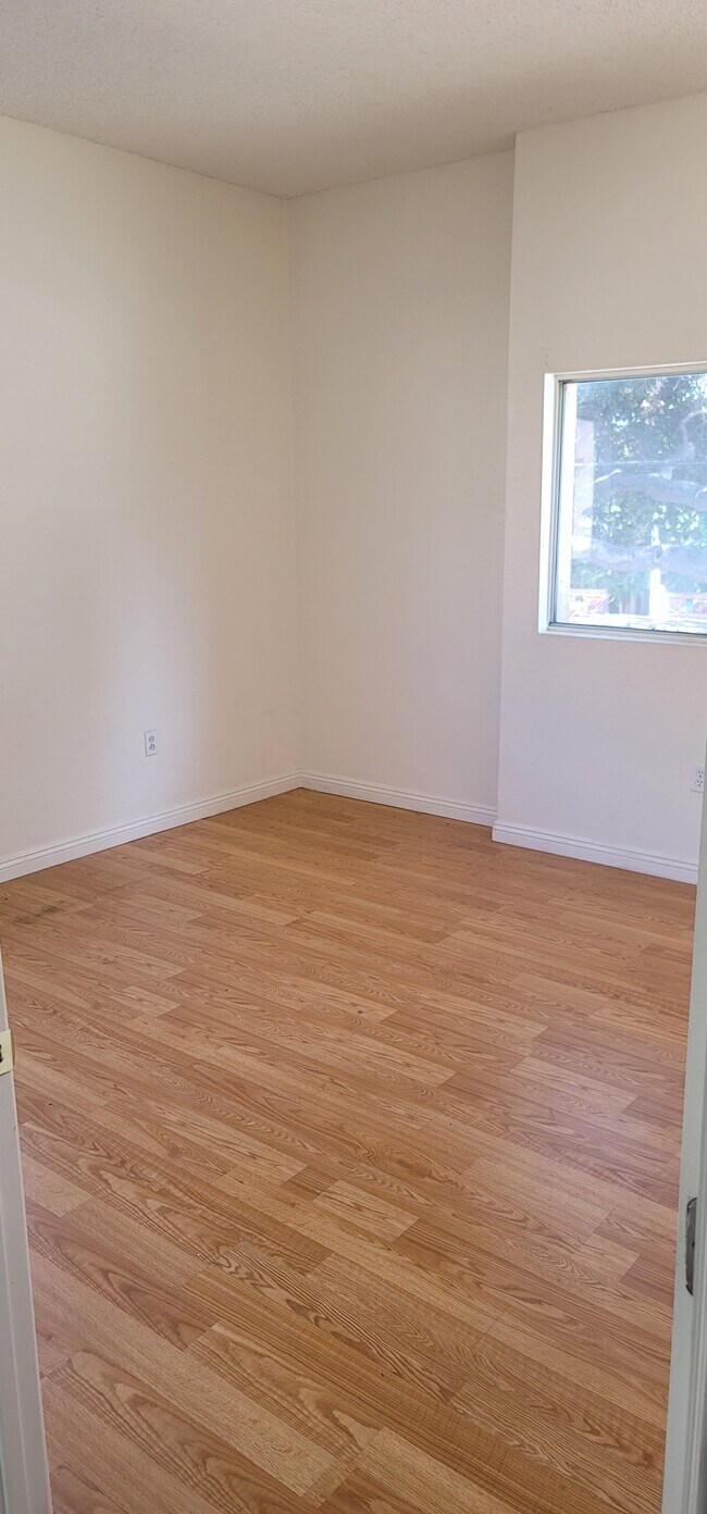 Foto del edificio - 47 E Orange Grove Blvd