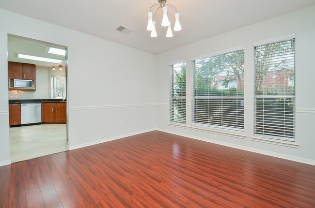 Building Photo - 6310 Oakburl Ln