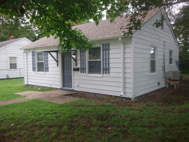 Building Photo - 621 Westwood Ave