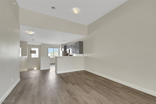 Building Photo - 721 Peachy Canyon Cir