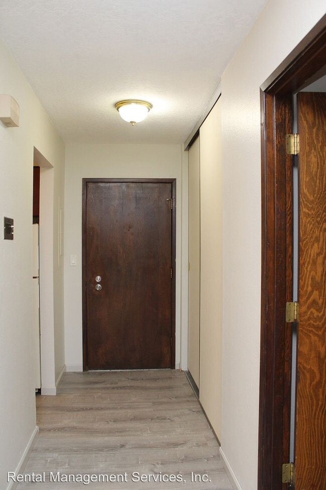 Building Photo - 6645-6755 SW Terri Ct