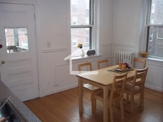 Building Photo - Brookline 5-Bed