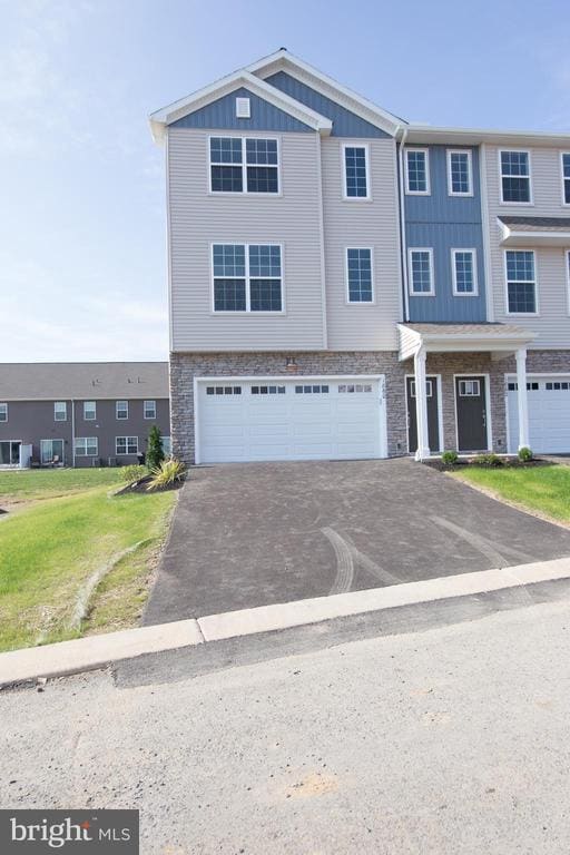 Building Photo - 1817 Shady Ln