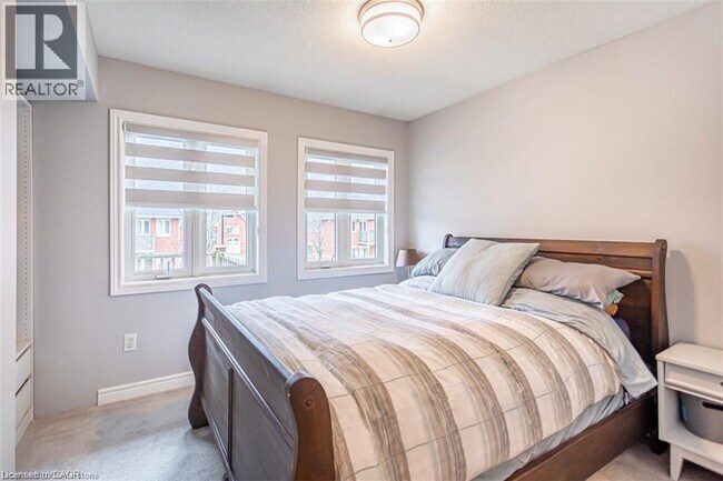 Photo du bâtiment - 4140 Foxwood Dr