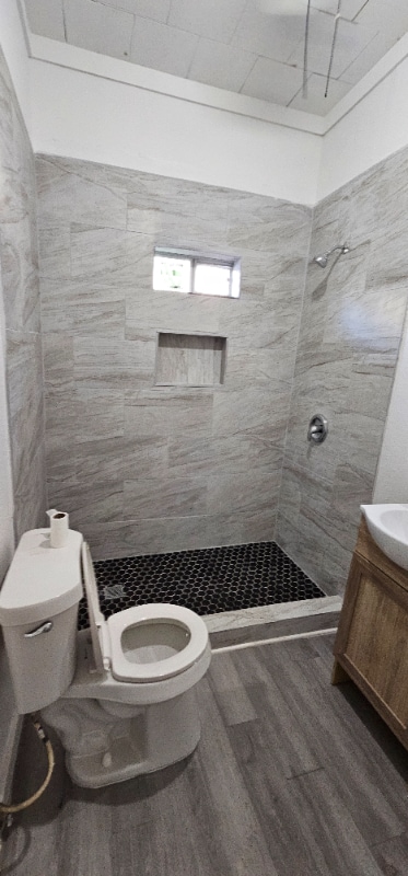 Photo - 120 Chicago Blvd House