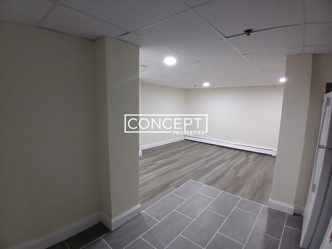 Foto del edificio - 1160 Commonwealth Ave