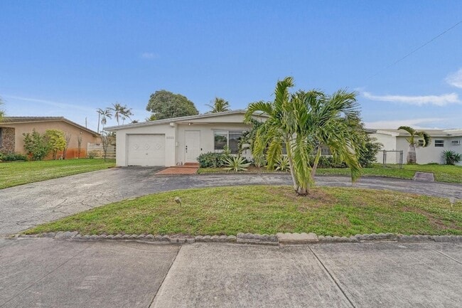 Photo - 3322 McKinley St House