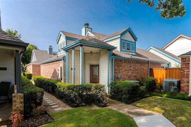 Foto del edificio - 4124 Hollow Oak Dr