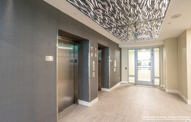 Foto del edificio - 201 Sherman Rd