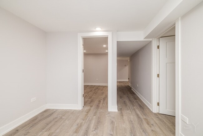 Front Room - 4308 N Central Park Ave