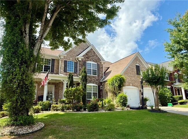 Building Photo - 585 Marylebone Dr