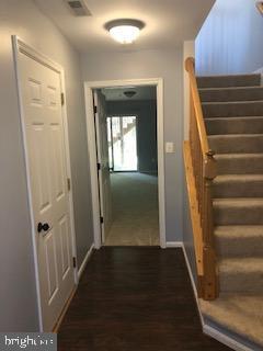 Foto principal - 2407 Huntwood Ct