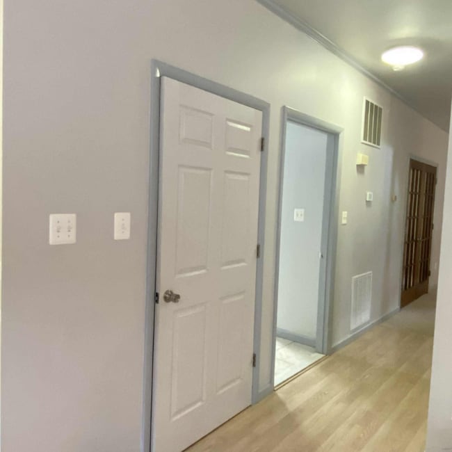 Building Photo - 1045 Stonewood Dr