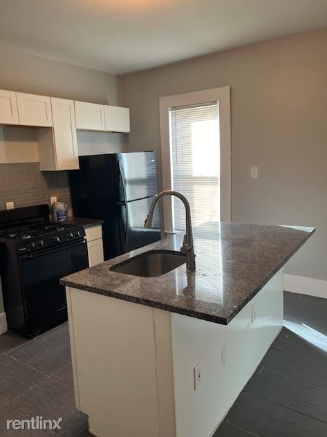 Foto del edificio - 4 br, 1.5 bath House - 945 King St