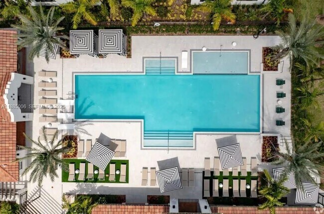 Foto del edificio - 8894 NW 44th St