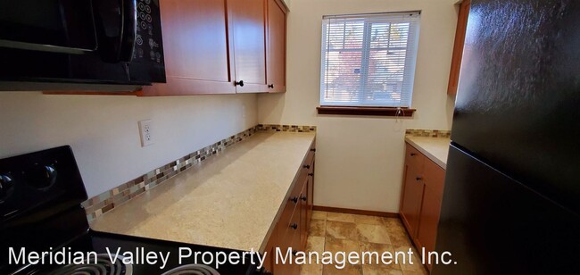 Foto del edificio - 2 br, 2.5 bath House - 923 4th Ave N