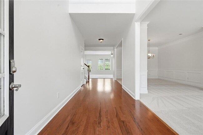 Foto del edificio - 3320 Pebble Ridge Ln