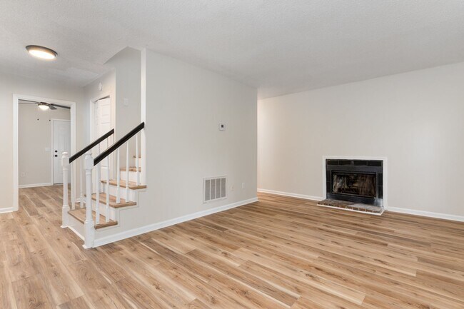 Foto del edificio - Newly renovated unit close to I-77 and I-20