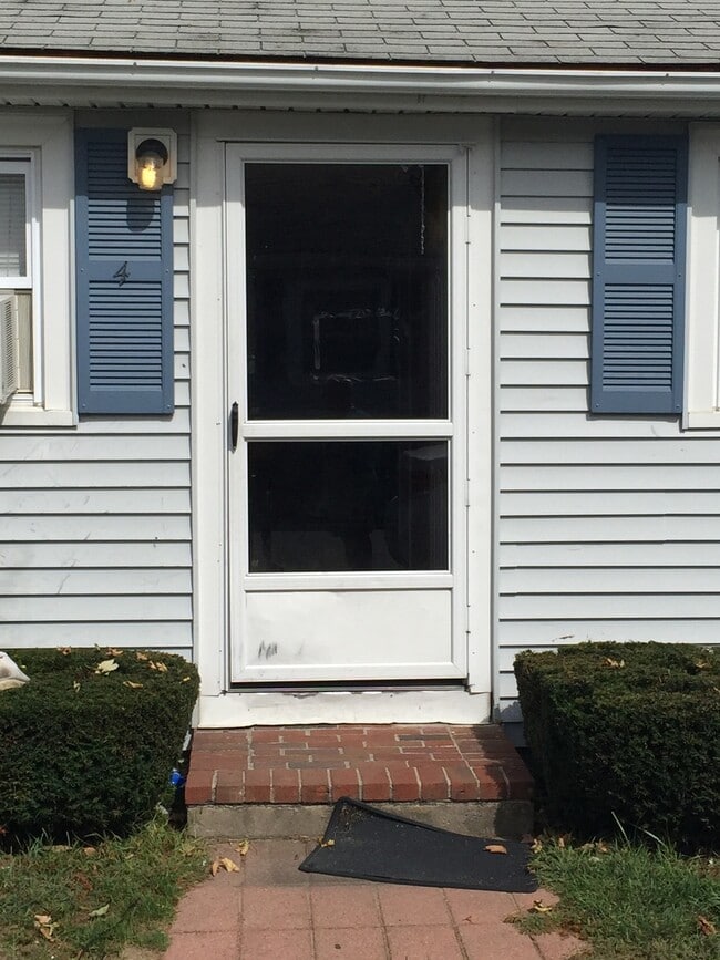 Foto del edificio - Two bedroom, first floor condominium unit at Beach Way Condos. West Dennis