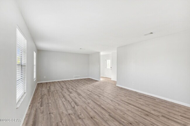 Building Photo - 3111 Lanny Ln