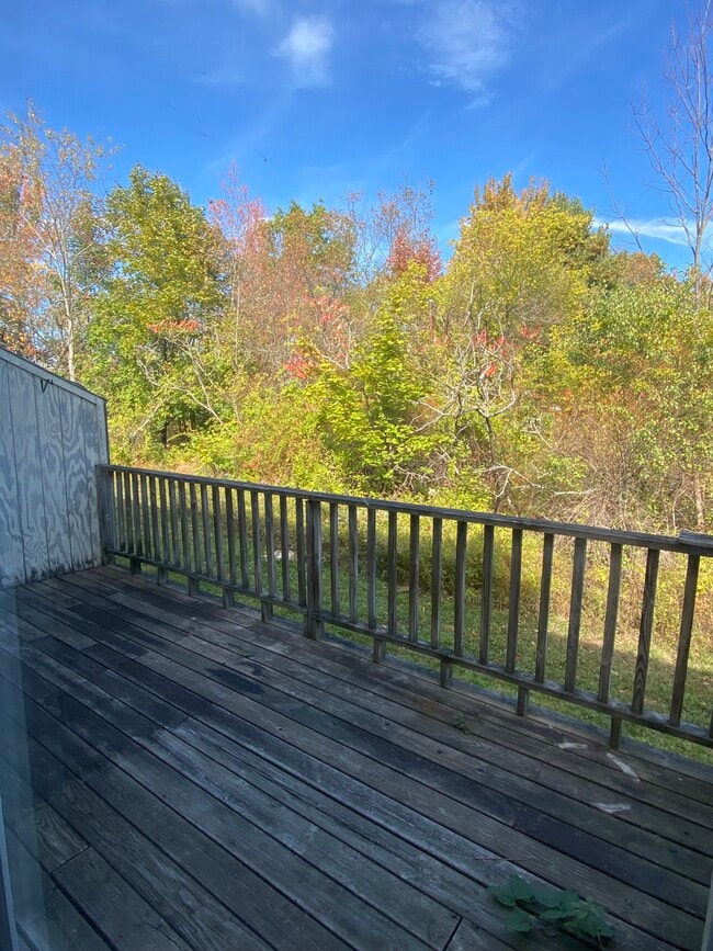 Building Photo - Old County Estates