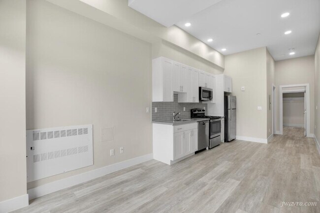 Building Photo - 70 Terra Vista Ave