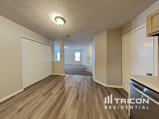 Foto del edificio - 10664 Glenayr Dr