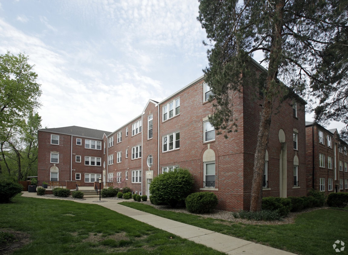 Primary Photo - 7506 Cromwell Dr