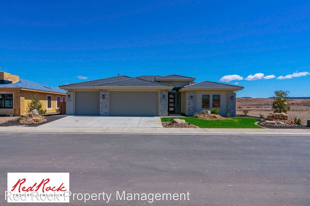 Primary Photo - 4 br, 3 bath House - 2754 W Piatto Way