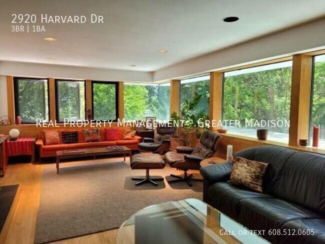 Foto del edificio - Incredibly unique rental home opportunity ...
