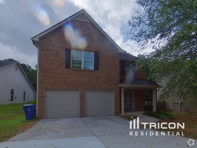 Building Photo - 207 Arbor Creek Dr