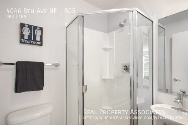 Building Photo - 4046 8th Ave NE