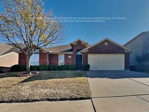 Building Photo - 905 Hidden Oaks Dr