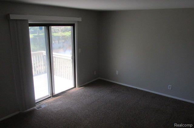 Building Photo - 7310 Bluewater Dr