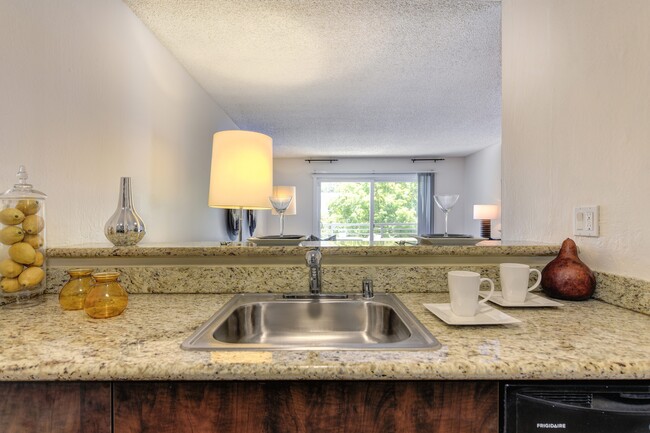 Cocina - The Retreat at Walnut Creek