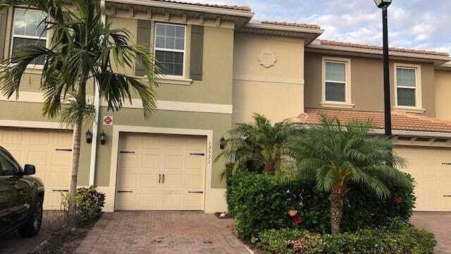 Foto del edificio - 12571 Laurel Cove Dr