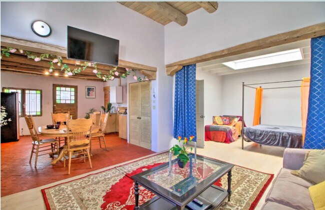 Foto del edificio - 7617 Guadalupe Trail NW
