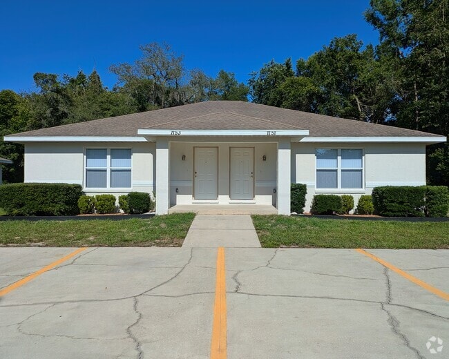 Building Photo - 1151 N Lion Cub Pt