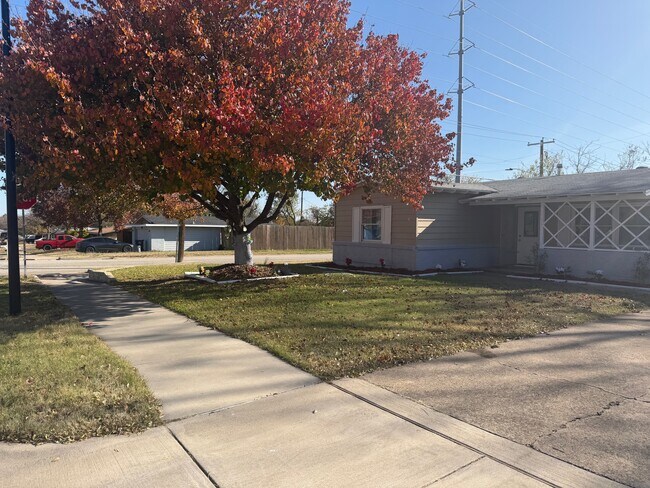 Foto del edificio - 2136 Ridgeway St