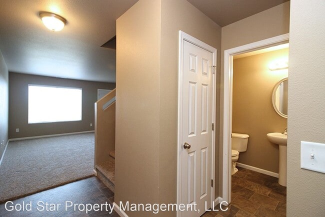 Building Photo - 3 br, 2.5 bath House - 4231 Serenity Ct