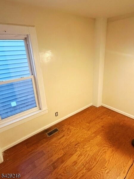 Building Photo - 126 Duer St