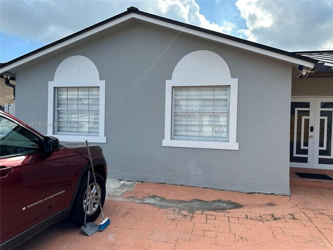 Foto del edificio - 14562 SW 172nd Ln