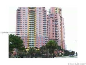 Building Photo - 2100 N Ocean Blvd